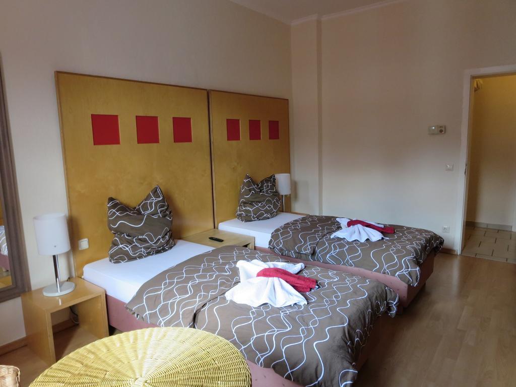 Ruhrzimmer ゲルゼンキルヒェン 部屋 写真