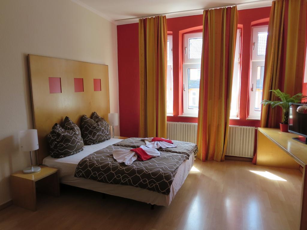 Ruhrzimmer ゲルゼンキルヒェン 部屋 写真