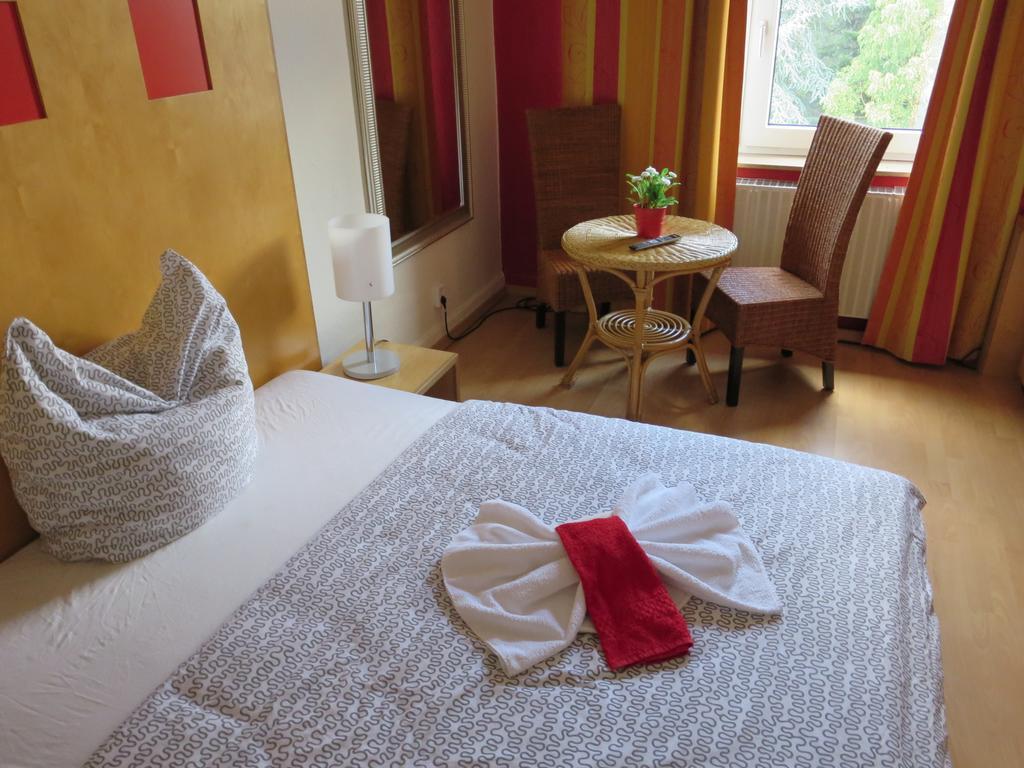 Ruhrzimmer ゲルゼンキルヒェン 部屋 写真